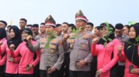 Polresta Samarinda Tanam 3.500 Bibit Pohon di Lahan Bekas Galian Tambang