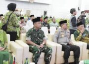 Sulasih Hadiri Pelantikan PP Muslimat NU dan Rakernas di Samarinda